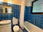 Badezimmer Einliegerwohnung - Repräsentatives Einfamilienhaus mit Einliegerwohnung in Geismar