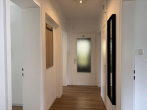 Flur EG - Ein Haus. Zwei Einheiten. Viele Möglichkeiten
