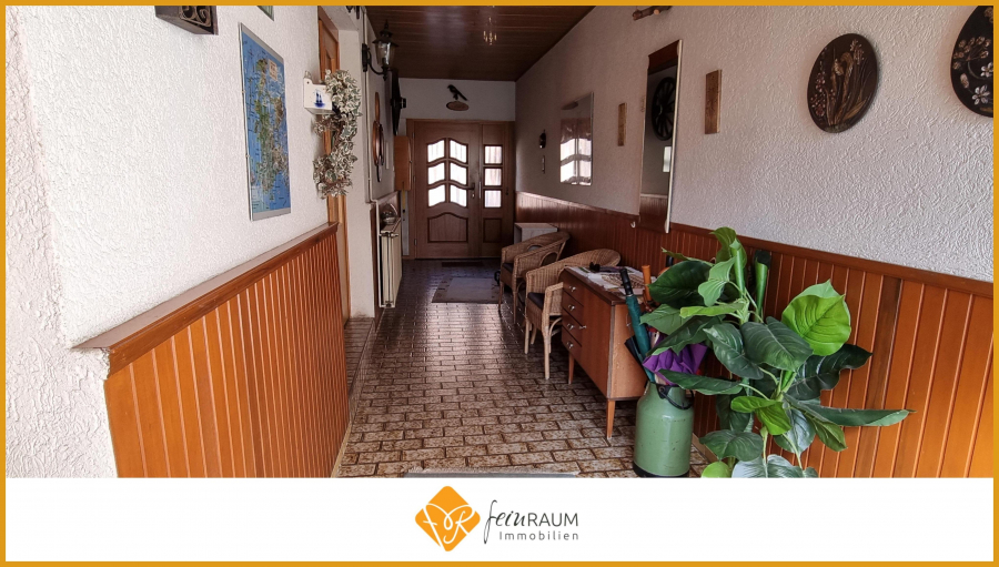 Flexibles Stadthaus in zentraler Lage von Dransfeld – Wohnen oder investieren, 37127 Dransfeld, Reihenmittelhaus