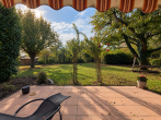 Terrasse mit Blick in den Garten - Ein-/Zweifamilienhaus in Göttingen